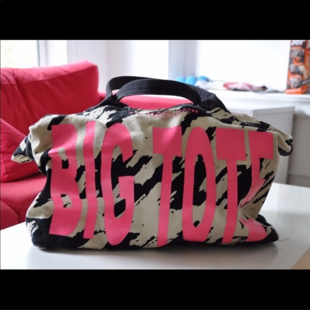 ISO this bag. Marc by Marc Jacob’s “Big Tote”